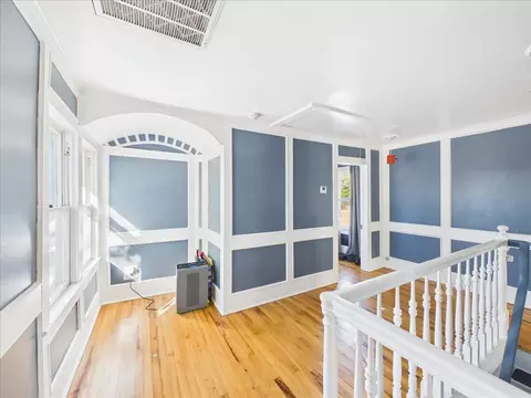 Entry Way - 1115 S Locust St, Buffalo, MO 65622 photo 5 of 5