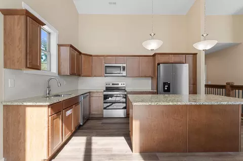 Kitchen - 145 Snapper St, Branson, MO 65616 photo 2 of 4