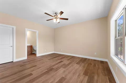 Living - 145 Snapper St, Branson, MO 65616 photo 10 of 10