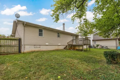 Exterior - 2653 W Blackburn Dr, Springfield, MO 65807 photo 7 of 10