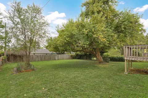 Exterior - 2653 W Blackburn Dr, Springfield, MO 65807 photo 10 of 10