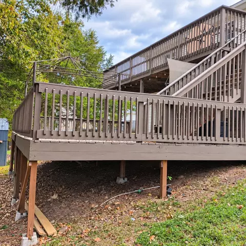 Exterior - 305 Meadow Rdg, Branson, MO 65616 photo 7 of 8