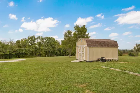 Exterior - 366 Mount Sinai Rd, Clever, MO 65631 photo 7 of 12