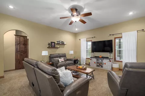 Living - 366 Mount Sinai Rd, Clever, MO 65631 photo 2 of 2