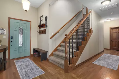 Entry Way - 366 Mount Sinai Rd, Clever, MO 65631 photo 3 of 3