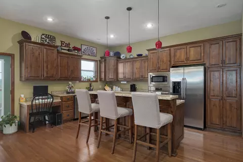 Kitchen - 366 Mount Sinai Rd, Clever, MO 65631 photo 1 of 5