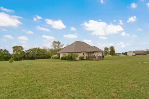 Exterior - 366 Mount Sinai Rd, Clever, MO 65631 photo 10 of 12