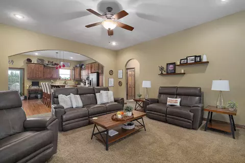 Living - 366 Mount Sinai Rd, Clever, MO 65631 photo 1 of 2