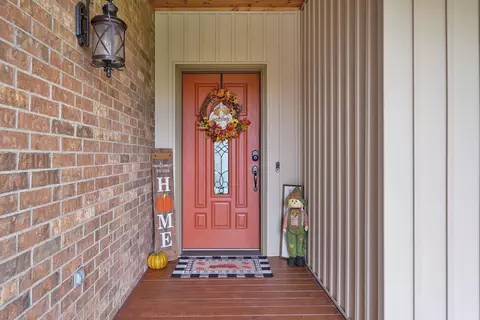 Entry Way - 366 Mount Sinai Rd, Clever, MO 65631 photo 1 of 3