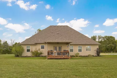 Exterior - 366 Mount Sinai Rd, Clever, MO 65631 photo 9 of 12