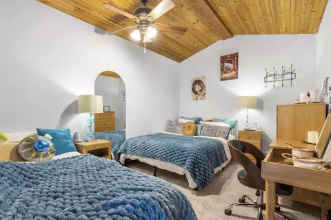 Bedroom - 445 Edgewater Beach Cir, Forsyth, MO 65653 photo 5 of 8