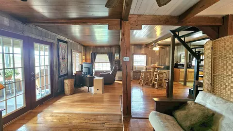Living - 30349 County Road V-234, Drury, MO 65638 photo 3 of 5