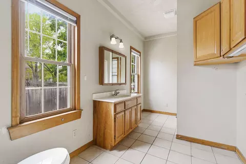 Bath - 600 N Central Ave, Monett, MO 65708 photo 3 of 3