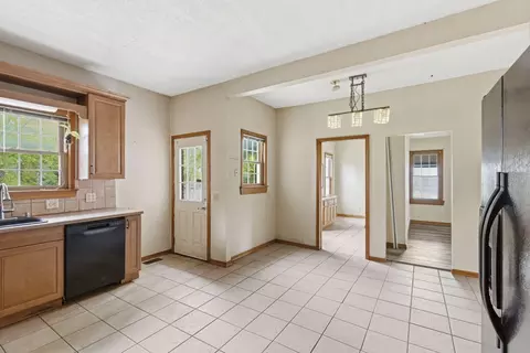 Entry Way - 600 N Central Ave, Monett, MO 65708 photo 1 of 1