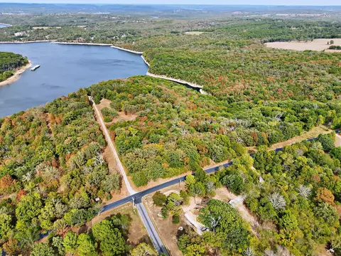 000 Royal Point Dr, Shell Knob, MO 65747 photo 3