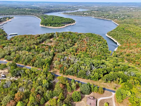 000 Royal Point Dr, Shell Knob, MO 65747 photo 2