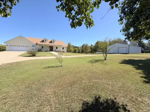 387 Fairoak Ln, Fordland, MO 65652