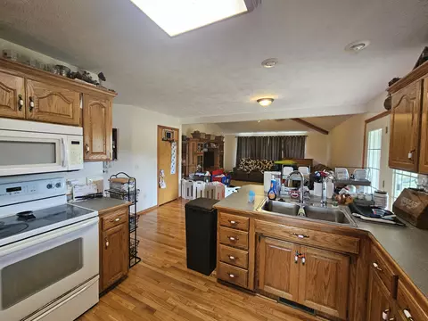Kitchen - 2088 State Highway Jj, Ozark, MO 65721 photo 1 of 3