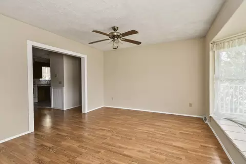 Living - 1261 W North St, Springfield, MO 65803 photo 2 of 10
