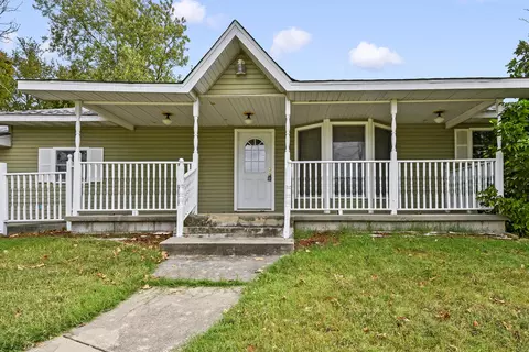 Exterior - 1261 W North St, Springfield, MO 65803 photo 2 of 6