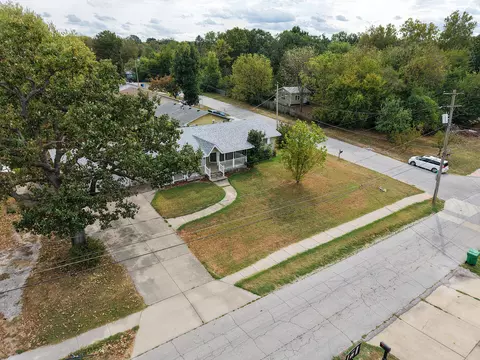 View/Area - 1261 W North St, Springfield, MO 65803 photo 2 of 3