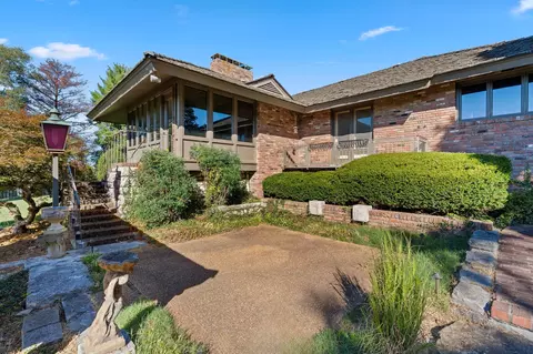 Exterior - 3886 E Hawthorne Hill Ln, Springfield, MO 65809 photo 17 of 27
