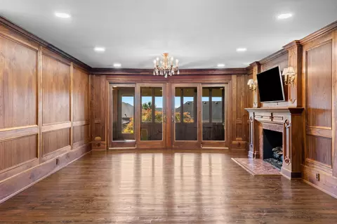 Living - 3886 E Hawthorne Hill Ln, Springfield, MO 65809 photo 1 of 12