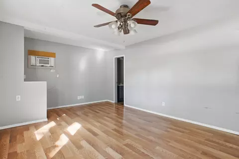 Living - 1405 W Benton St, Buffalo, MO 65622 photo 3 of 3