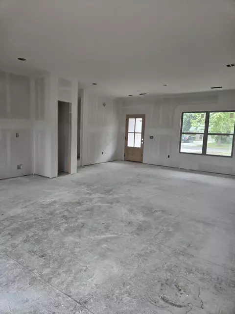 412 E Primrose Ln, Republic, MO 65738 photo 5