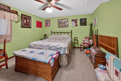 Bedroom - 1144 Keystone Rd, Reeds Spring, MO 65737 photo 3 of 3