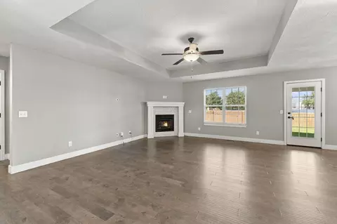 Living - 413 N Maplecrest Dr, Nixa, MO 65714 photo 1 of 4