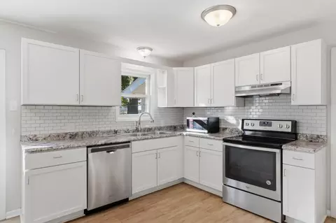 Kitchen - 310 E Freeman St, Bolivar, MO 65613 photo 1 of 1