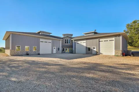 38 Autumn Cir, Rogersville, MO 65742