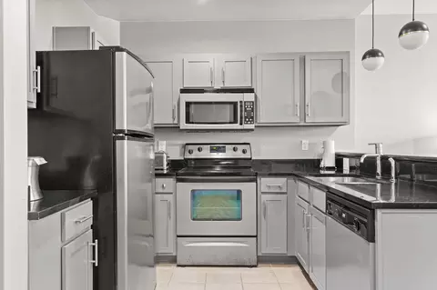 Kitchen - 2515 A Branson Landing Blvd, Branson, MO 65616 photo 4 of 5