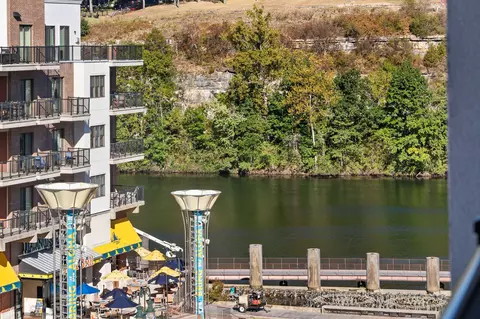 View/Area - 2515 A Branson Landing Blvd, Branson, MO 65616 photo 2 of 7