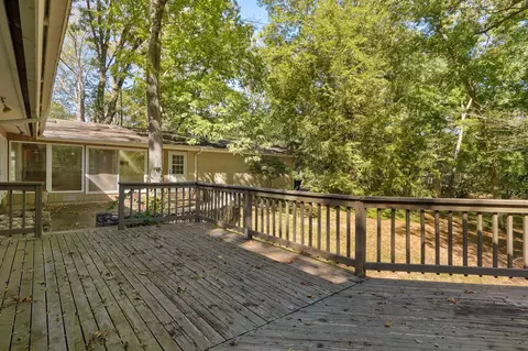 Exterior - 706 S Pearson Dr, Springfield, MO 65809 photo 6 of 13