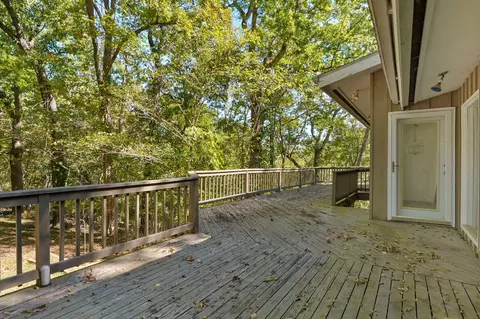 Exterior - 706 S Pearson Dr, Springfield, MO 65809 photo 7 of 13