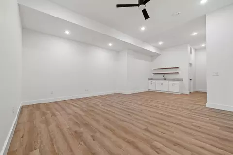 Living - 34 Beech Dr #36, Reeds Spring, MO 65737 photo 9 of 9