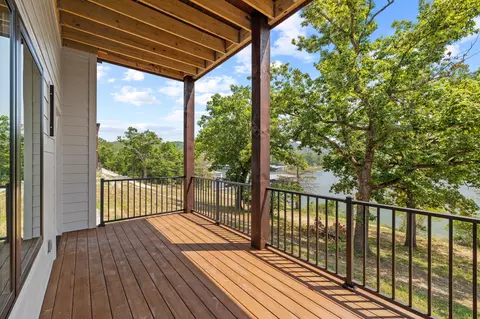 Exterior - 34 Beech Dr #36, Reeds Spring, MO 65737 photo 2 of 9