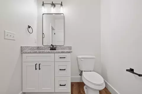 Bath - 34 Beech Dr #36, Reeds Spring, MO 65737 photo 2 of 3