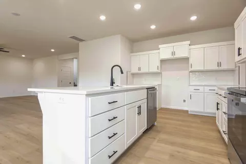 Kitchen - 5230 W Josh St #LOT 1, Springfield, MO 65802 photo 3 of 5