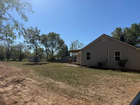 Exterior - 3400 W Page St, Springfield, MO 65802 photo 2 of 2