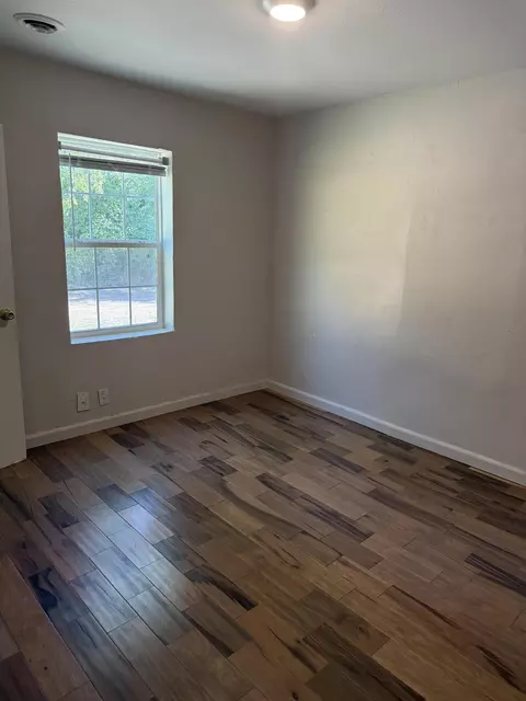 Bedroom - 3400 W Page St, Springfield, MO 65802 photo 3 of 3