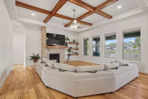 Living - 1215 W Sage Ct, Springfield, MO 65810 photo 1 of 3