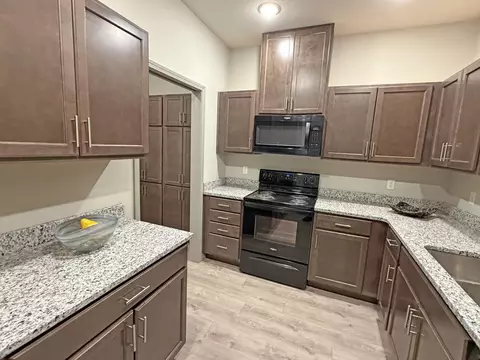 Kitchen - 885 W Logan St # E, Rogersville, MO 65742 photo 4 of 4