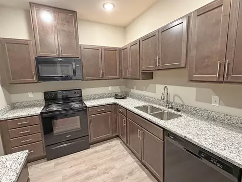 Kitchen - 885 W Logan St # E, Rogersville, MO 65742 photo 3 of 4