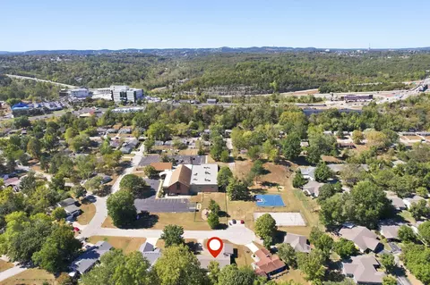 View/Area - 620 Parnell Cir, Branson, MO 65616 photo 13 of 16