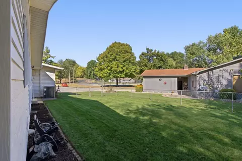 Exterior - 620 Parnell Cir, Branson, MO 65616 photo 17 of 20
