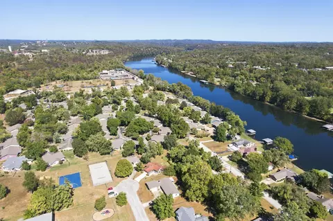 View/Area - 620 Parnell Cir, Branson, MO 65616 photo 15 of 16