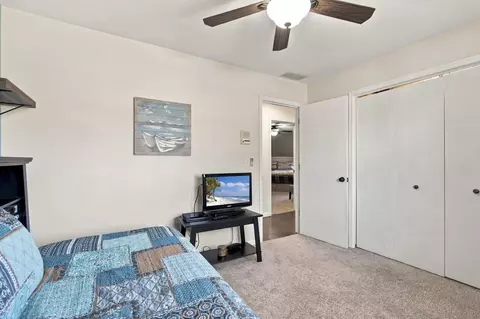 Bedroom - 620 Parnell Cir, Branson, MO 65616 photo 7 of 7
